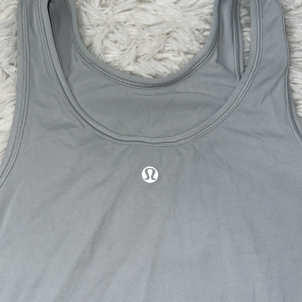 Lululemon Front Racer Tank Silver